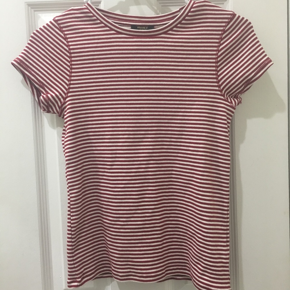 Short sleeve top